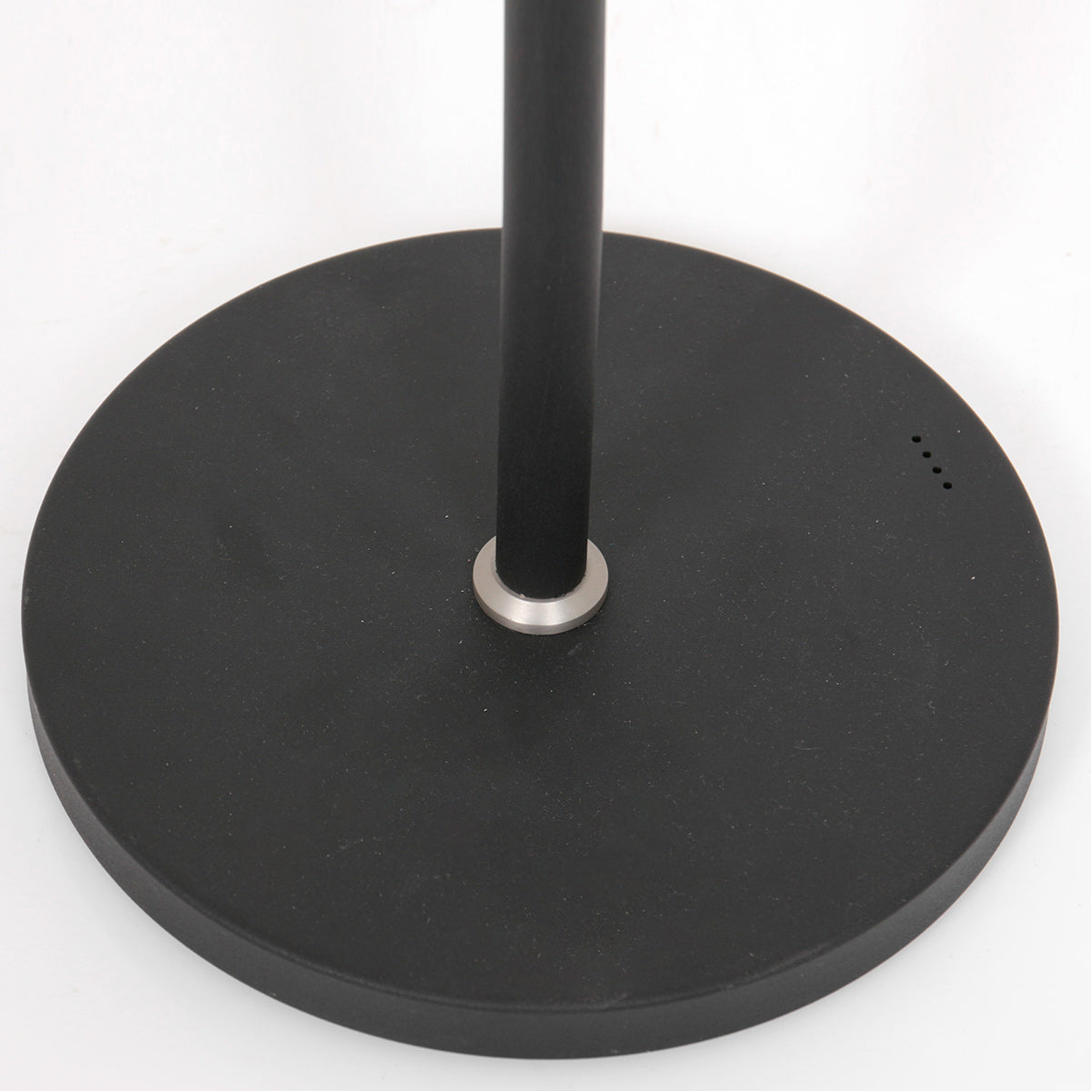 Stehlampe aus schwarzem Metall mit Gelenkarm, akkubetrieben und dimmbar – H140 cm