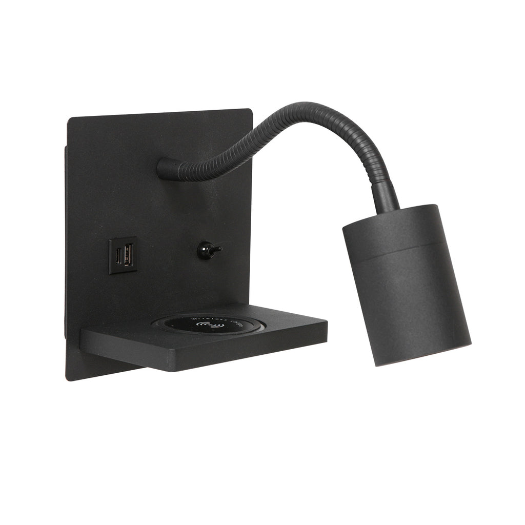 Wandleuchte aus schwarzem Metall mit kabellosem Ladepad und USB-Anschlüssen