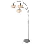 Bogenlampe aus schwarzem Metall mit Schirmen aus hellem Holz – H200 cm