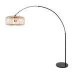 Bogenlampe aus schwarzem Metall mit offenem Bambusschirm – H240 cm