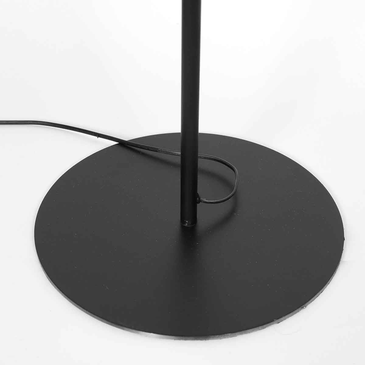 Stehlampe aus Metall in Schwarz mit Rattanschirm, schwenkbar – H165 cm