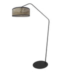 Stehlampe aus schwarzem Metall mit Auslegerarm und Schirm im Rohrgeflecht-Muster – H173 cm