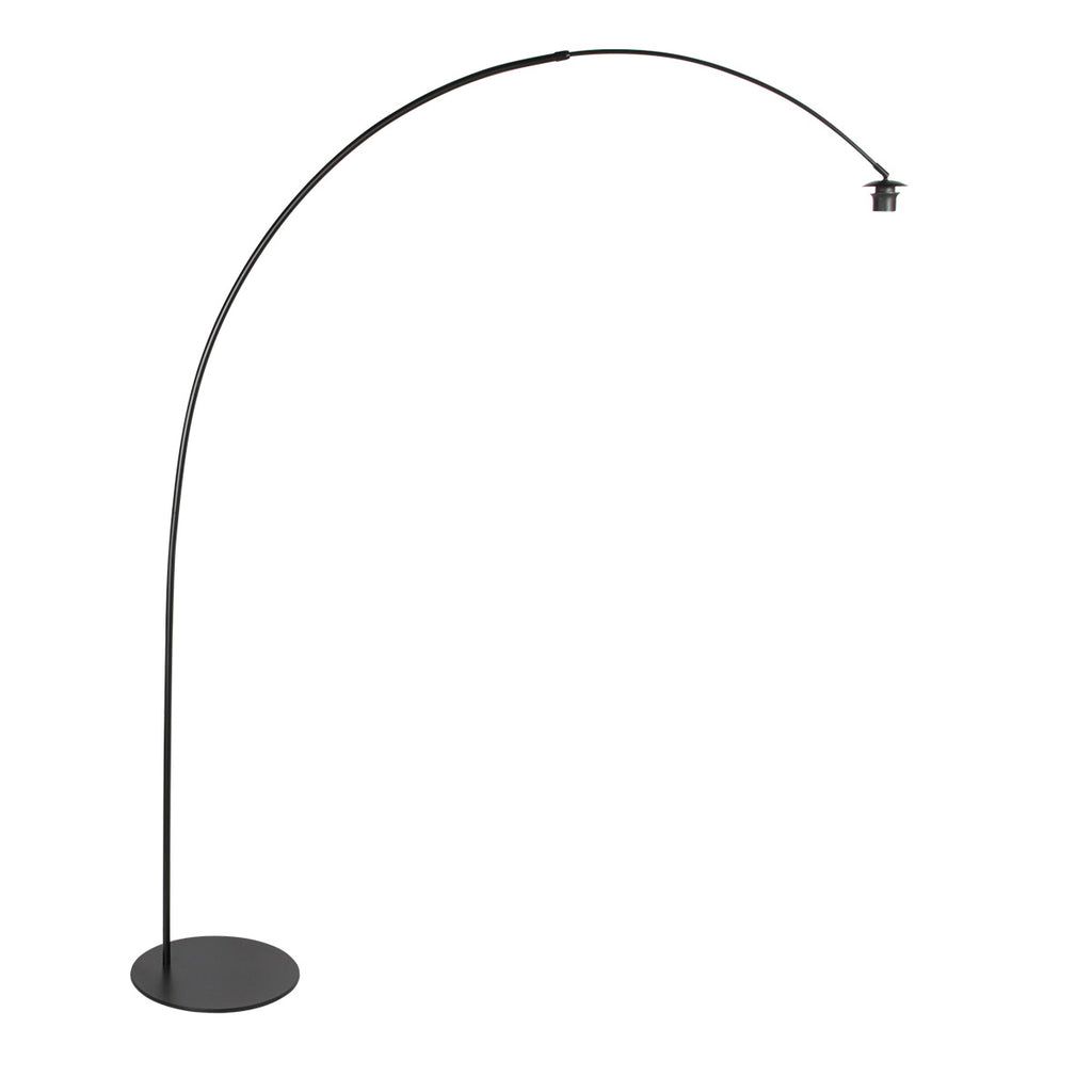 Schwarze Stehlampe mit Schirm aus geflochtenem Bambus und Bogenarm – H193 cm