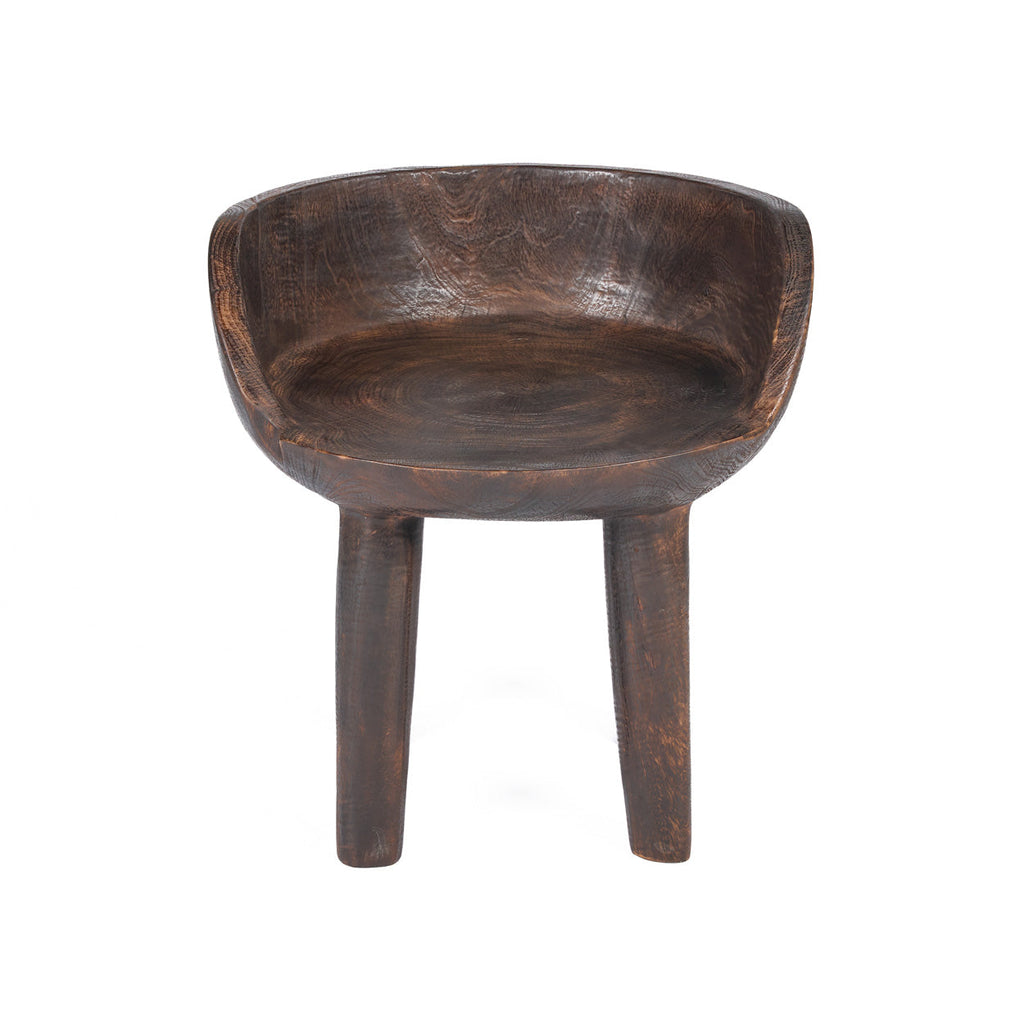 Niedriger Stuhl aus dunklem Nussbaum mit ausgehöhlter Sitzfläche – 50x50 cm