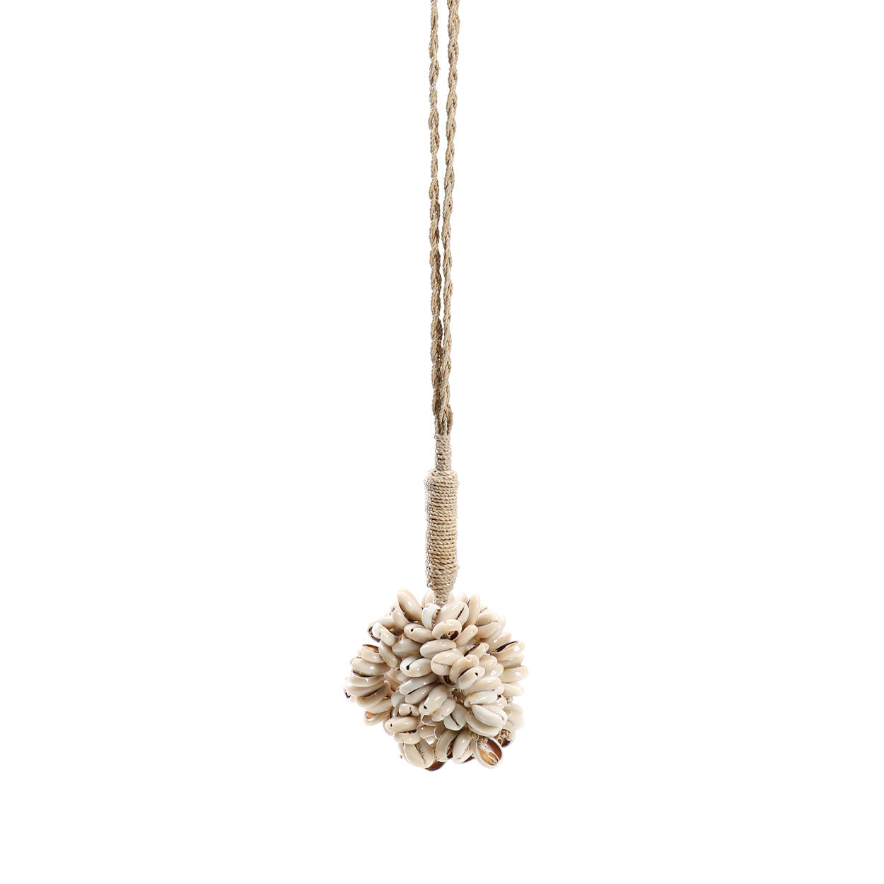 Hängedeko aus Muscheln und Kordel - 60 cm