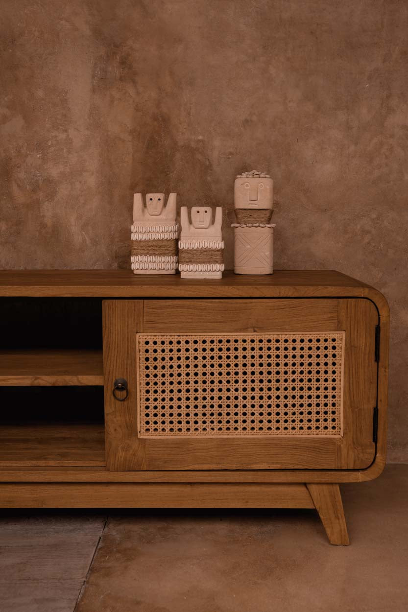 Statue Sumba-Stein aus Sandstein in Beige mit Muscheln