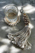 Untersetzer rund aus Raffia mit Muscheln - Ø13 cm