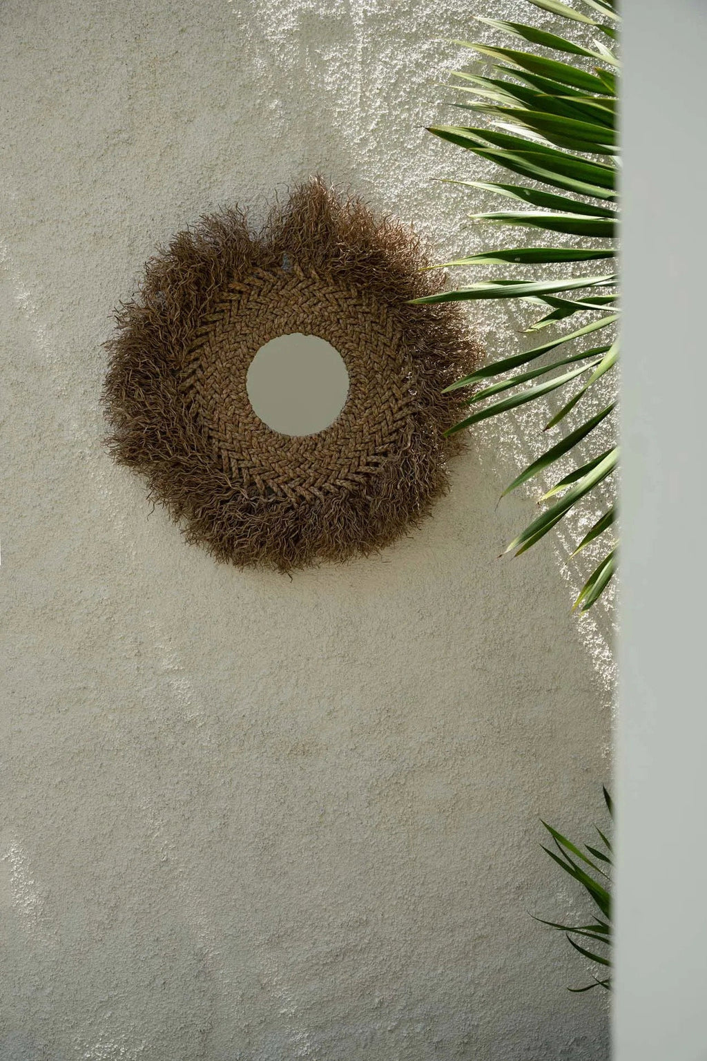 Runder Wandspiegel aus Wasserhyazinthe Natur mit Fransen – Ø75 cm