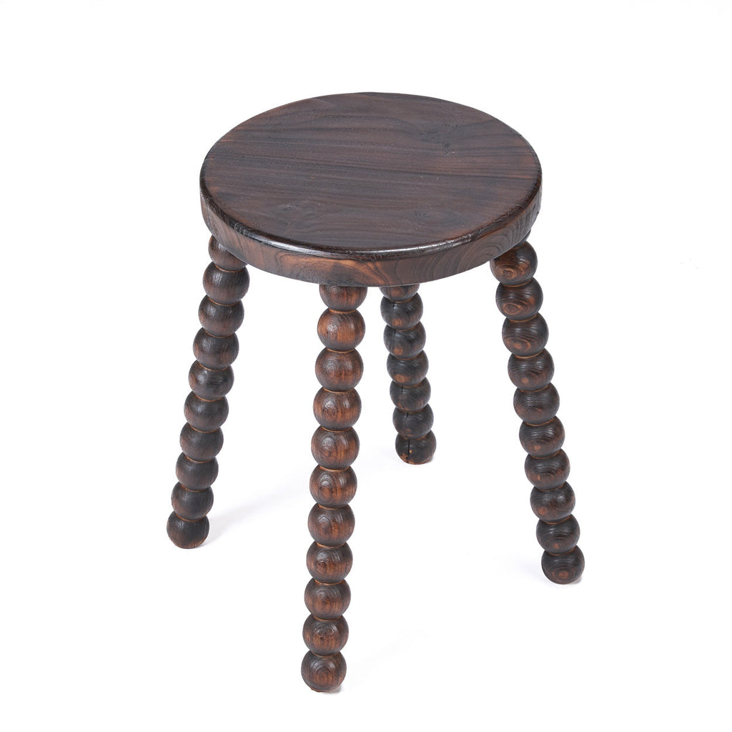 Hocker aus dunklem Mangoholz mit geschnitzten Perlenbeinen – H50 cm