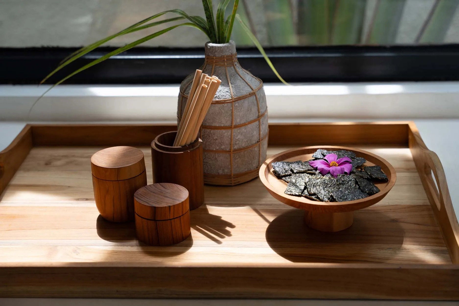 Pot décoratif en racine de teck sculpté main naturel