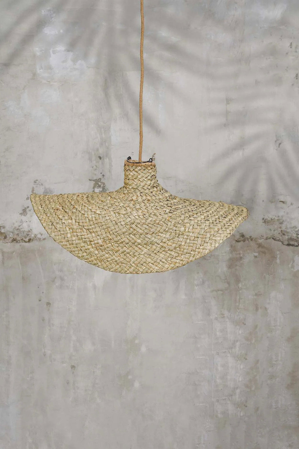Hängeleuchte aus geflochtener Wasserhyazinthe in Beige, organische Form – Ø 60 cm