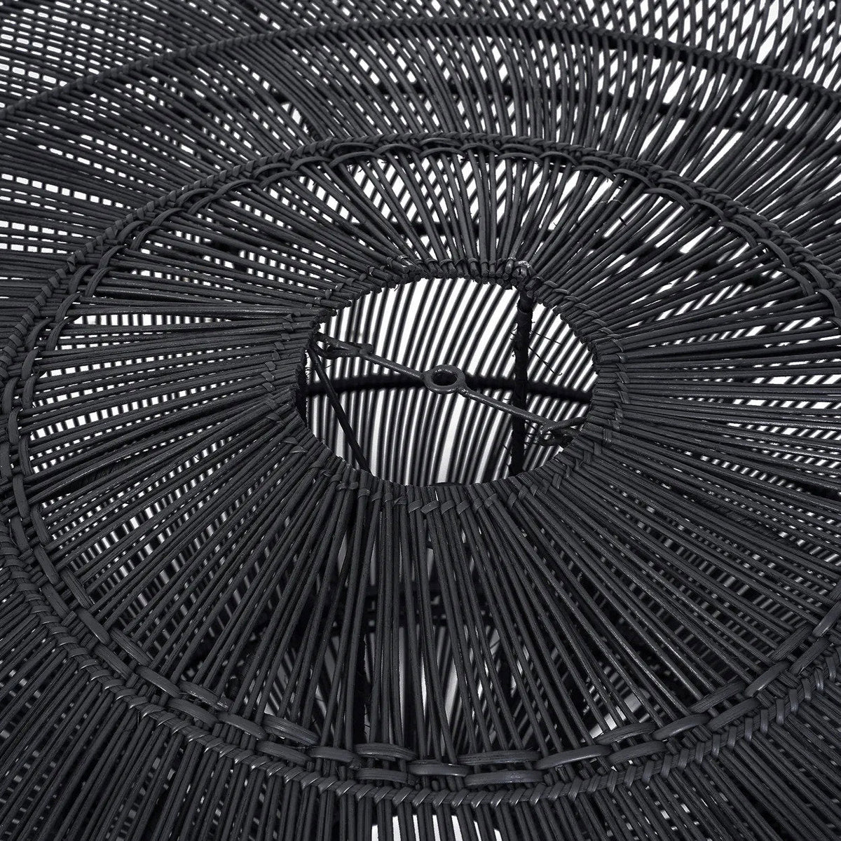 Scheibenförmige Hängeleuchte aus Rattan in Schwarz XL – Ø150 cm