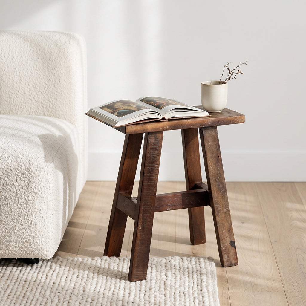 Sitzbank aus recyceltem Holz in Dunkelbraun im Vintage-Look – 45x20 cm