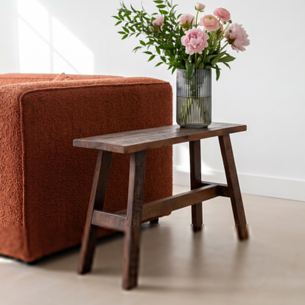 Bank aus recyceltem Holz in Braun im rustikalen Industrial-Look – 85x20 cm