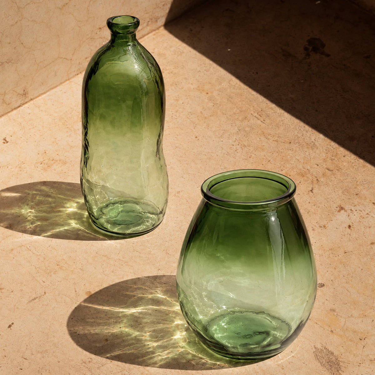 Flaschenvase aus Recyclingglas in Grün H73 cm