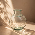 Kugelvase aus Recyclingglas in Transparentblau – H31 cm