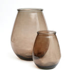 Ovale Vase aus Recyclingglas in transluzentem Braun – H35,5 cm