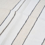 Serviette aus Leinen mit Streifen in Schwarz und Ecru – 45x45 cm