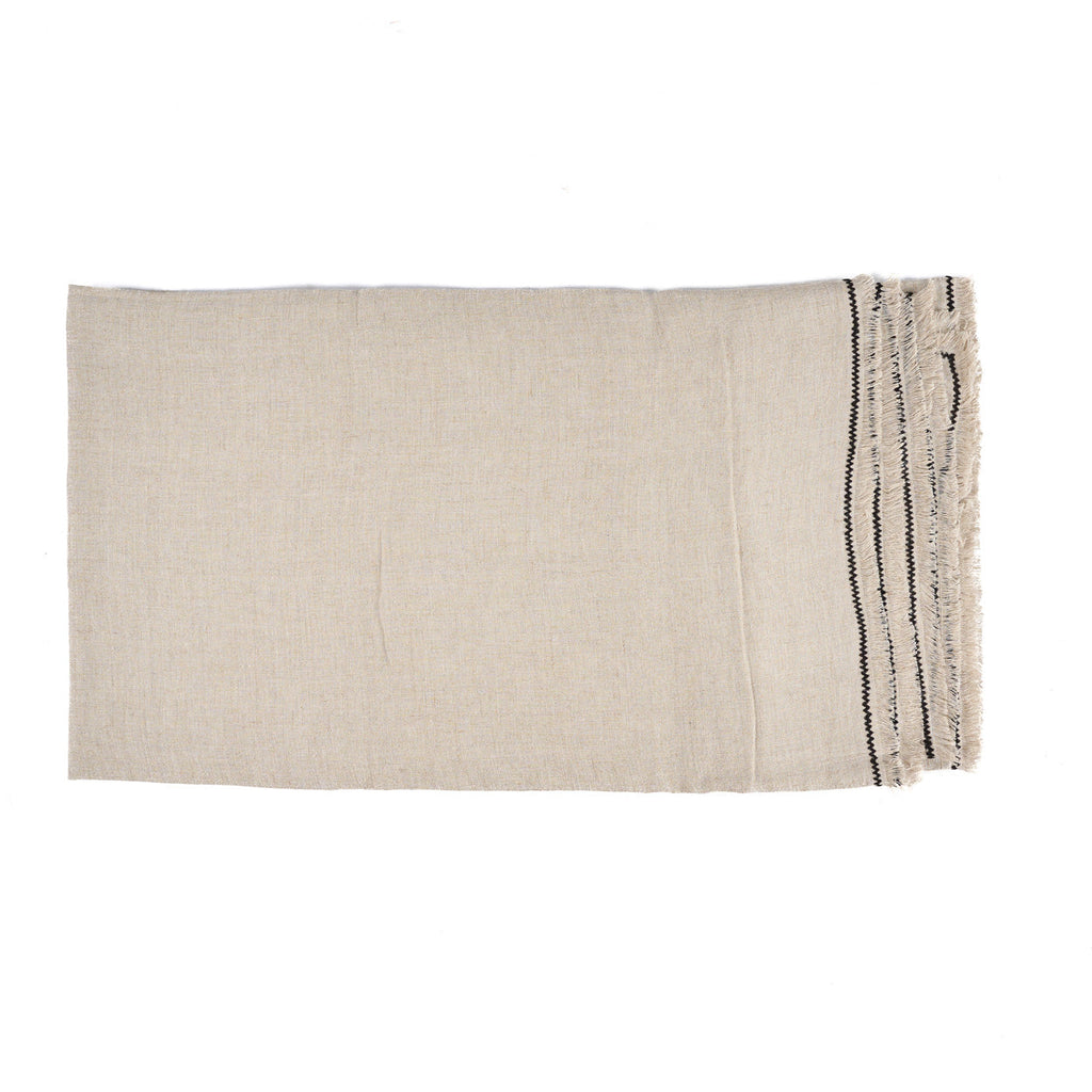 Nappe rectangulaire en lin écru bord noir frangé – 150x300 cm