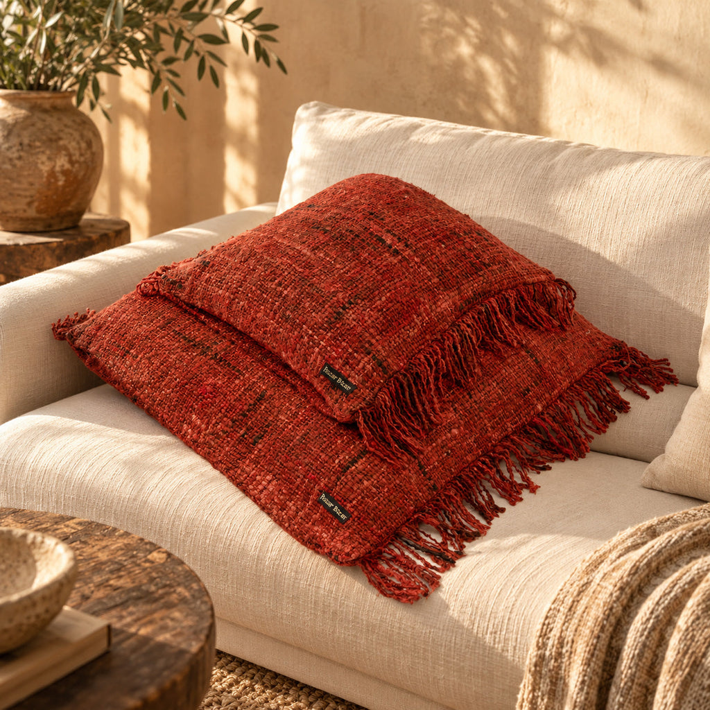 Housse de coussin rouge cerise  en coton tissé - 40x40 cm