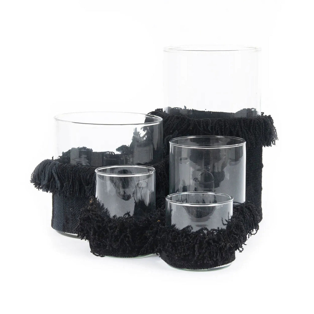 Windlicht aus Glas mit schwarzem Samt und Fransen