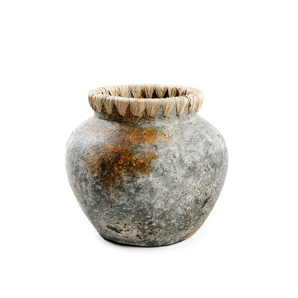 Terrakotta-Vase in Antikgrau mit Raffia-Rand 19 cm