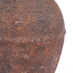 Terrakotta-Vase in Bordeaux mit Struktur – Krugform, H30 cm - M