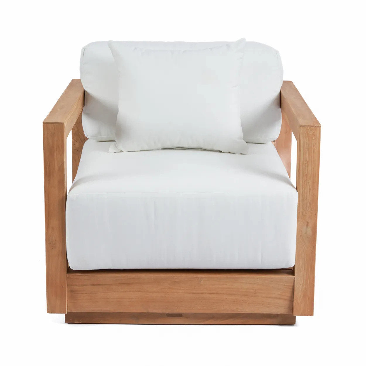 Sessel aus recyceltem Teak mit weißen Kissen für Außenbereich oder Wintergarten – 85x77 cm