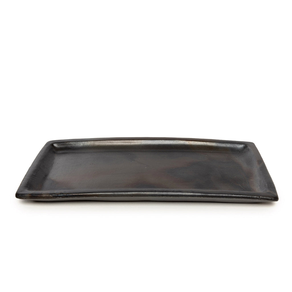 Rechteckige Servierplatte aus schwarzer Keramik in Brandoptik – 36x17 cm