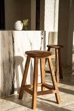 Tabouret de bar en teck recyclé brun naturel assise ronde – H70 cm