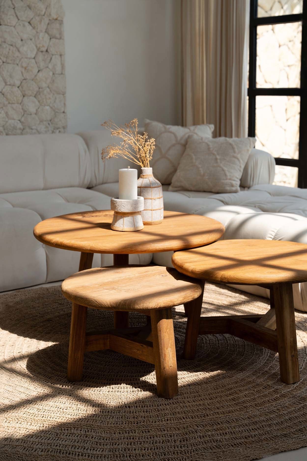 Runder Couchtisch aus recyceltem Teakholz Natur – Ø80 cm
