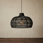 Suspension en rotin noir ajouré forme cloche – Ø57 cm