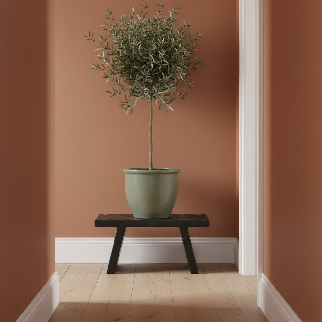 Couchtisch aus Mangoholz mit Schnitzdekor in Schwarz, eckig – 40x25 cm