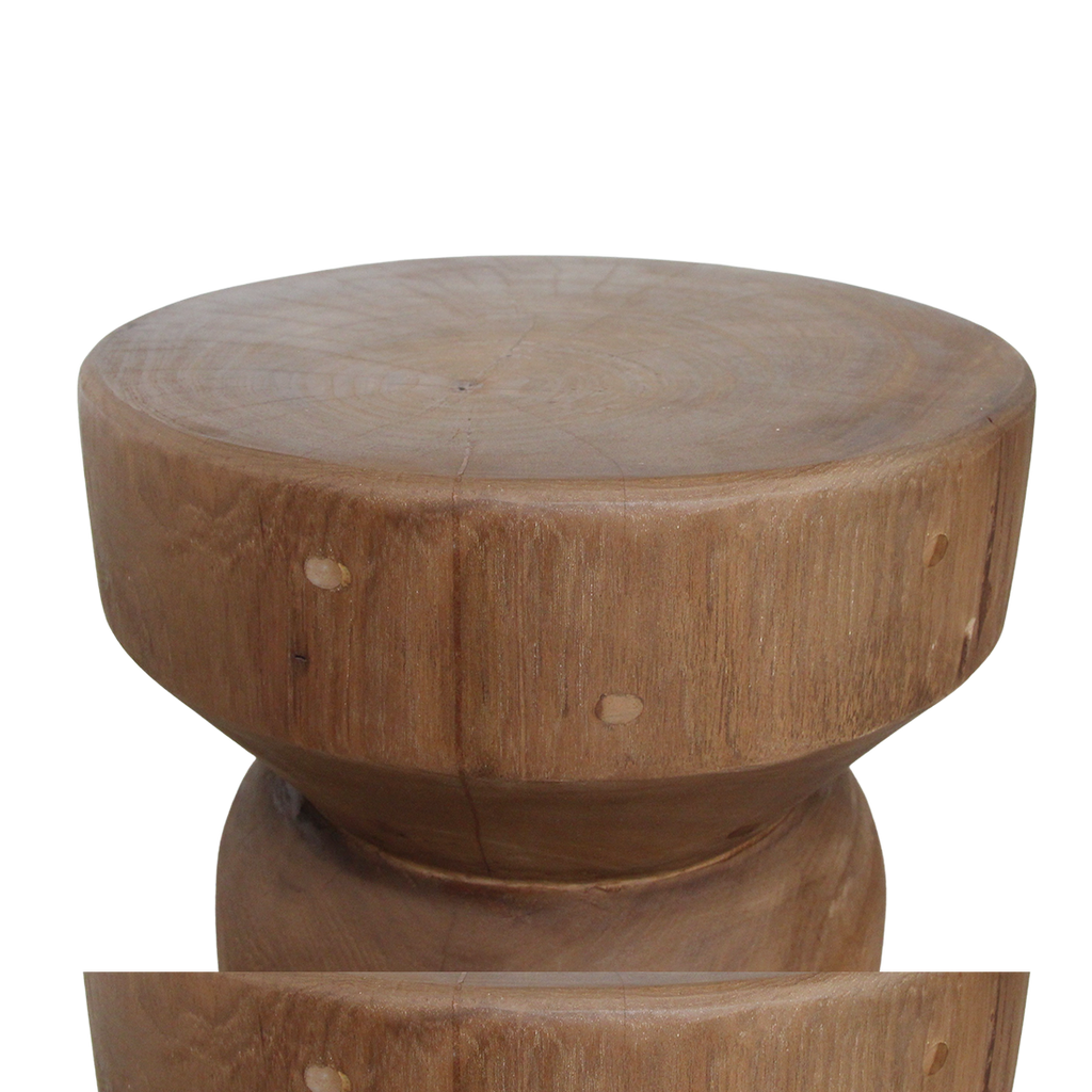 Hocker aus massivem Teakholz in Totemform, Finish Holz natur – H45 cm