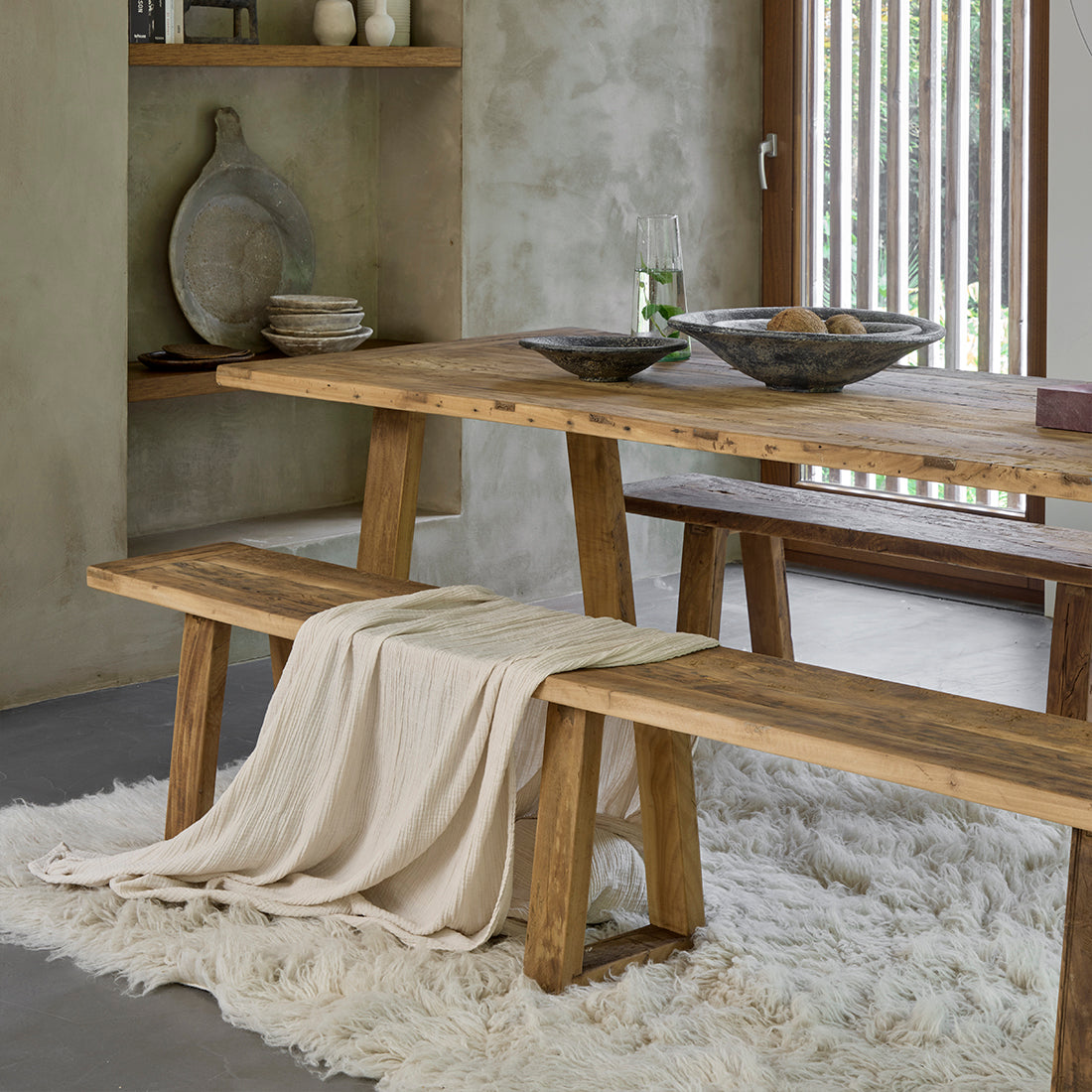 Esstisch aus recyceltem Teakholz mit Trapezbeinen – 240x90 cm