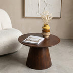 Runder Beistelltisch aus massivem Mangoholz in Braun mit Konusfuß – Ø55 cm