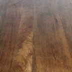 Esstisch aus Mangoholz in Braun mit geometrischen Beinen – 180x90 cm