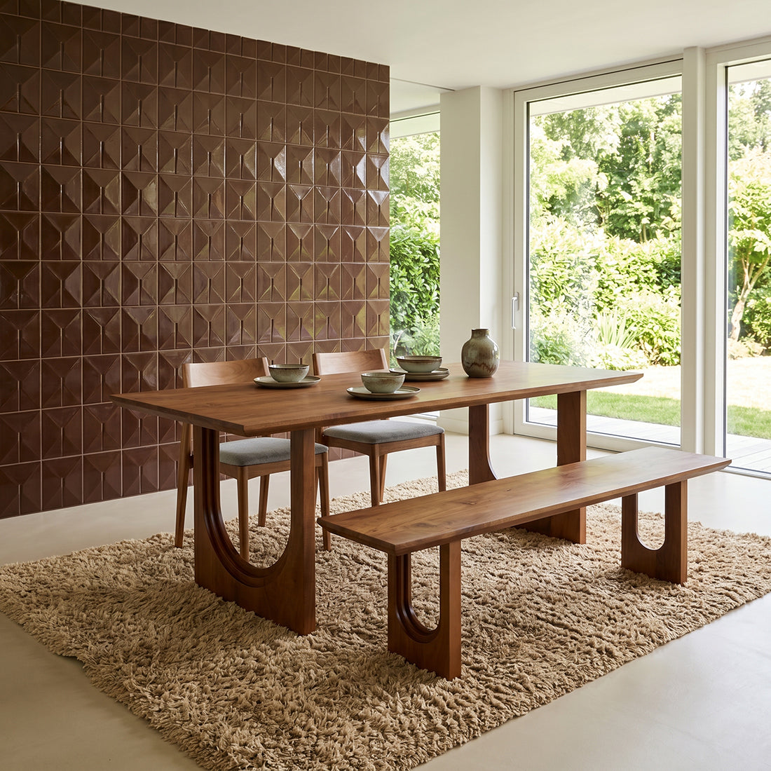 Moderner Esstisch aus braunem Mangoholz – 240x90 cm