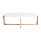 Ovaler Couchtisch aus weißem Marmor und Mangoholz – 120x60 cm
