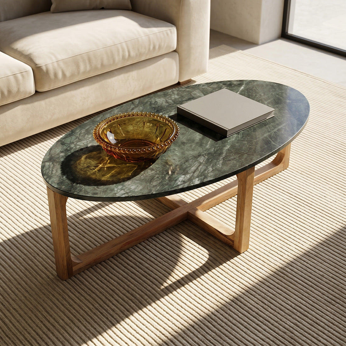 Ovaler Couchtisch aus schwarzem Marmor und Naturholz – 120x60 cm