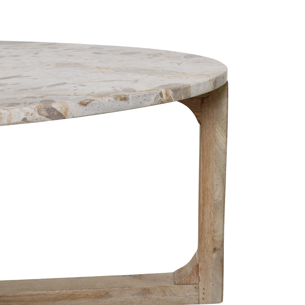 Ovaler Couchtisch aus Marmor in Creme und Holz – 120x60 cm