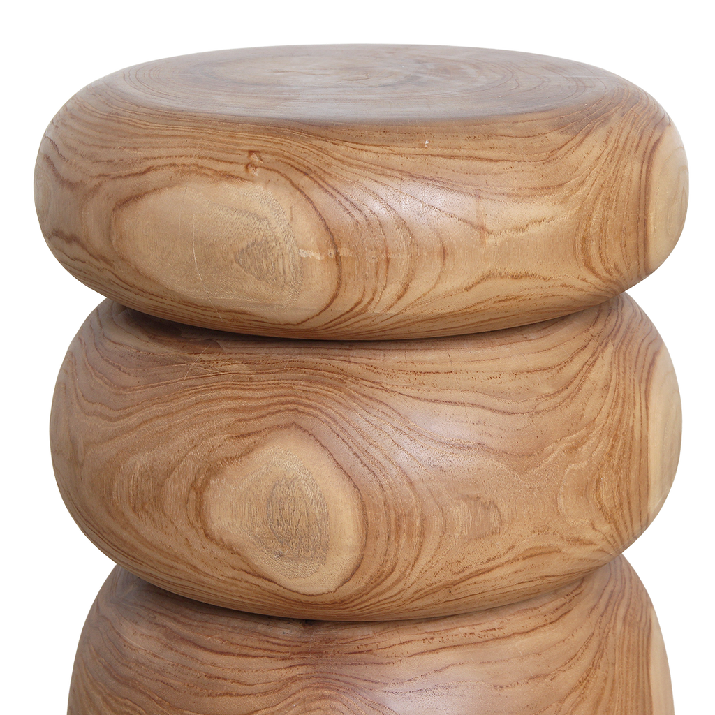 Hocker aus massivem Teakholz in Kieselform, Beige – H45 cm