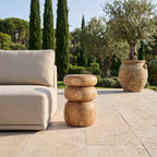Hocker aus massivem Teakholz in Kieselform, Beige – H45 cm