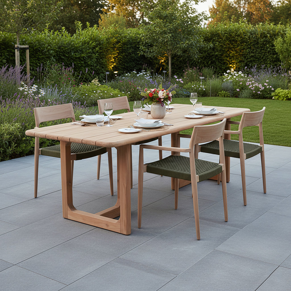 Gartentisch aus recyceltem Teak, oval, 240 cm, Natur