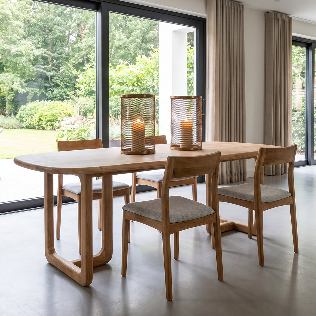 Esstisch aus recyceltem Teakholz in Natur, länglich – 240x100 cm