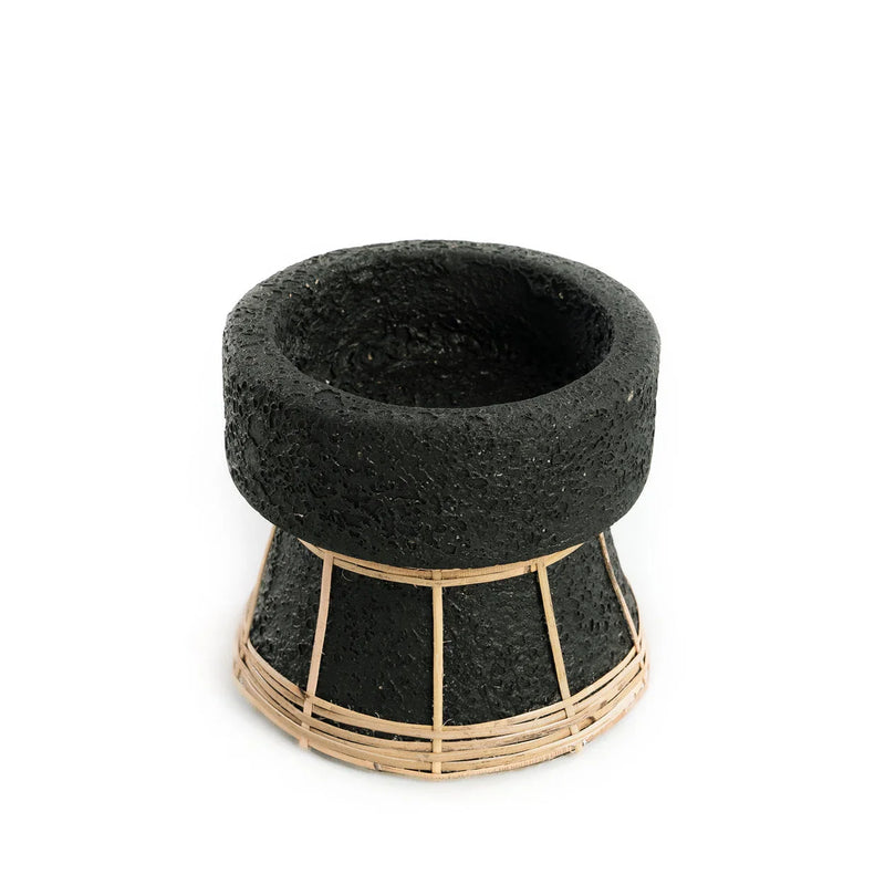 Kerzenhalter aus Terrakotta und Rattan in Schwarz 12 cm