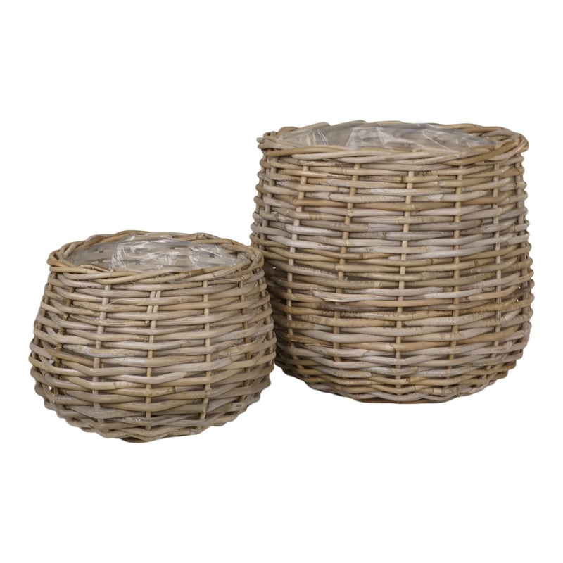Runde Übertöpfe aus Rattan in Natur mit Kunststoff-Einsatz – 2er-Set
