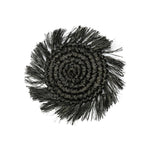 Dessous de verre rond en raphia noir avec franges, tissé et à bord frangé
