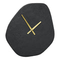 Horloge murale noire en ciment forme galet, aiguilles dorées, 38x45 cm
