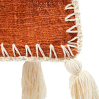Jeté de lit terracotta en coton avec pompons – 246x126 cm
